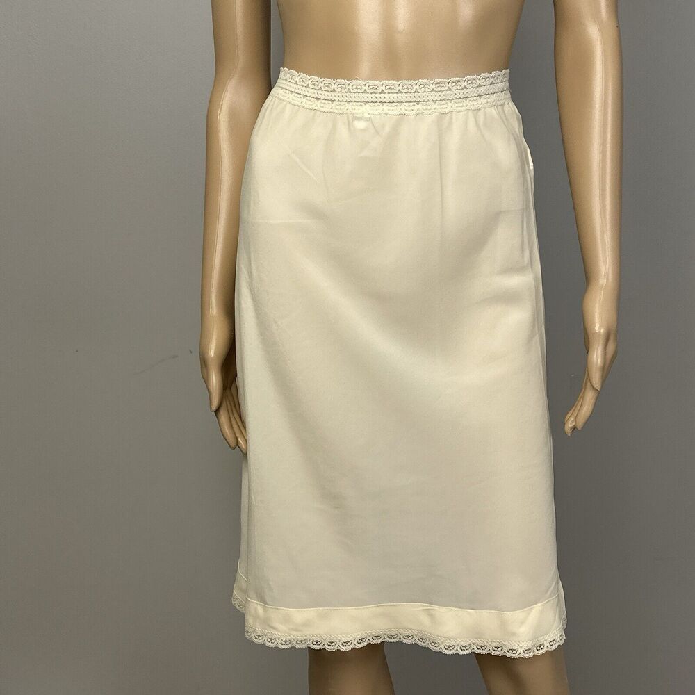 Vintage Alice Maloof Ivory Half Slip Small Lace Waist Silky Slip Skirt